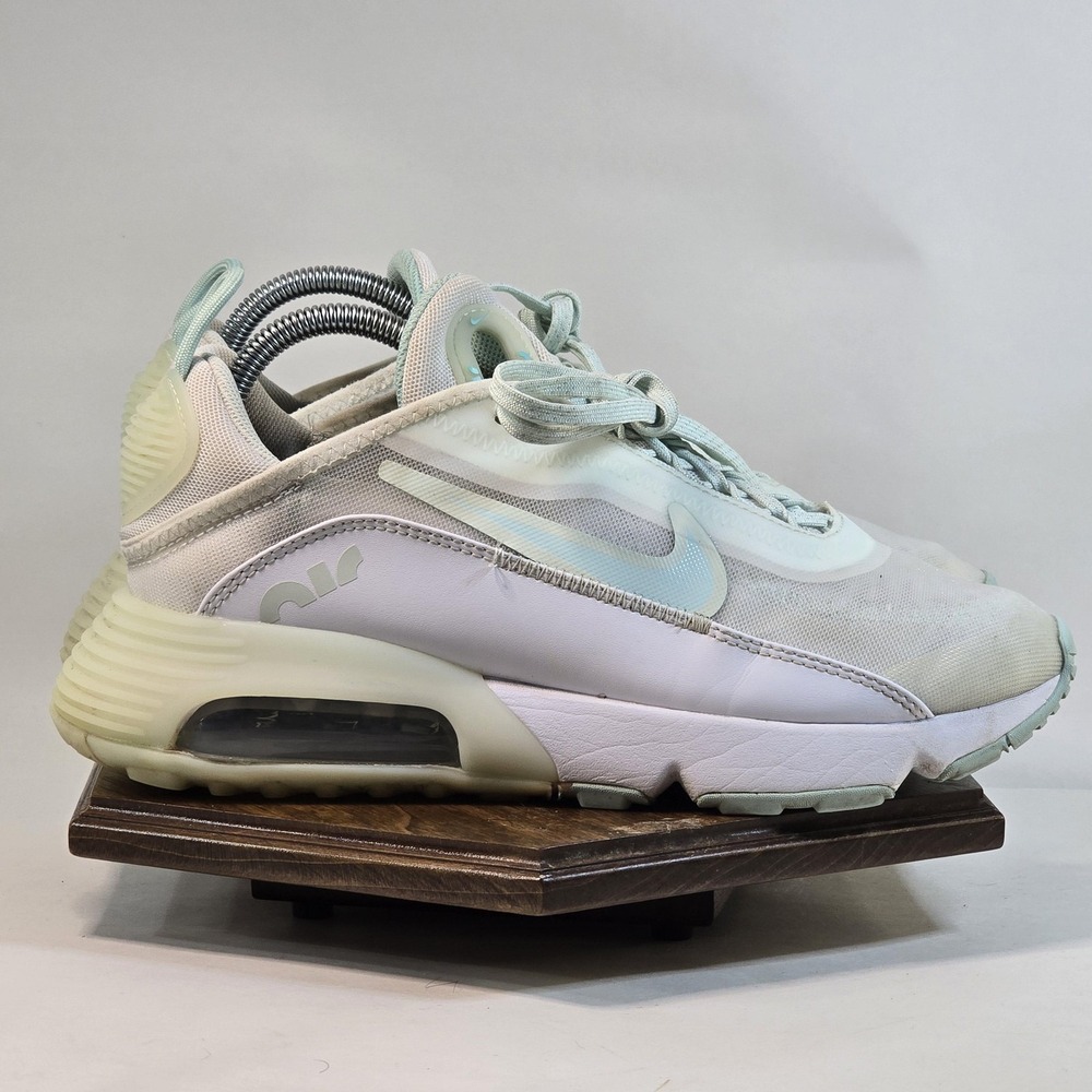 Nike Air Max 2090 Shoes Womens Size 9.5 White Mint Green DJ3029-100 Sneakers